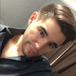 Meet your Posher, Jason